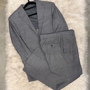 Awearness Kenneth Cole Suit